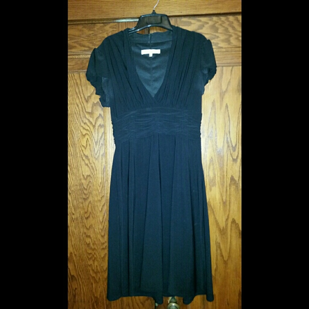 Perfect LBD - Picture 2 of 5
